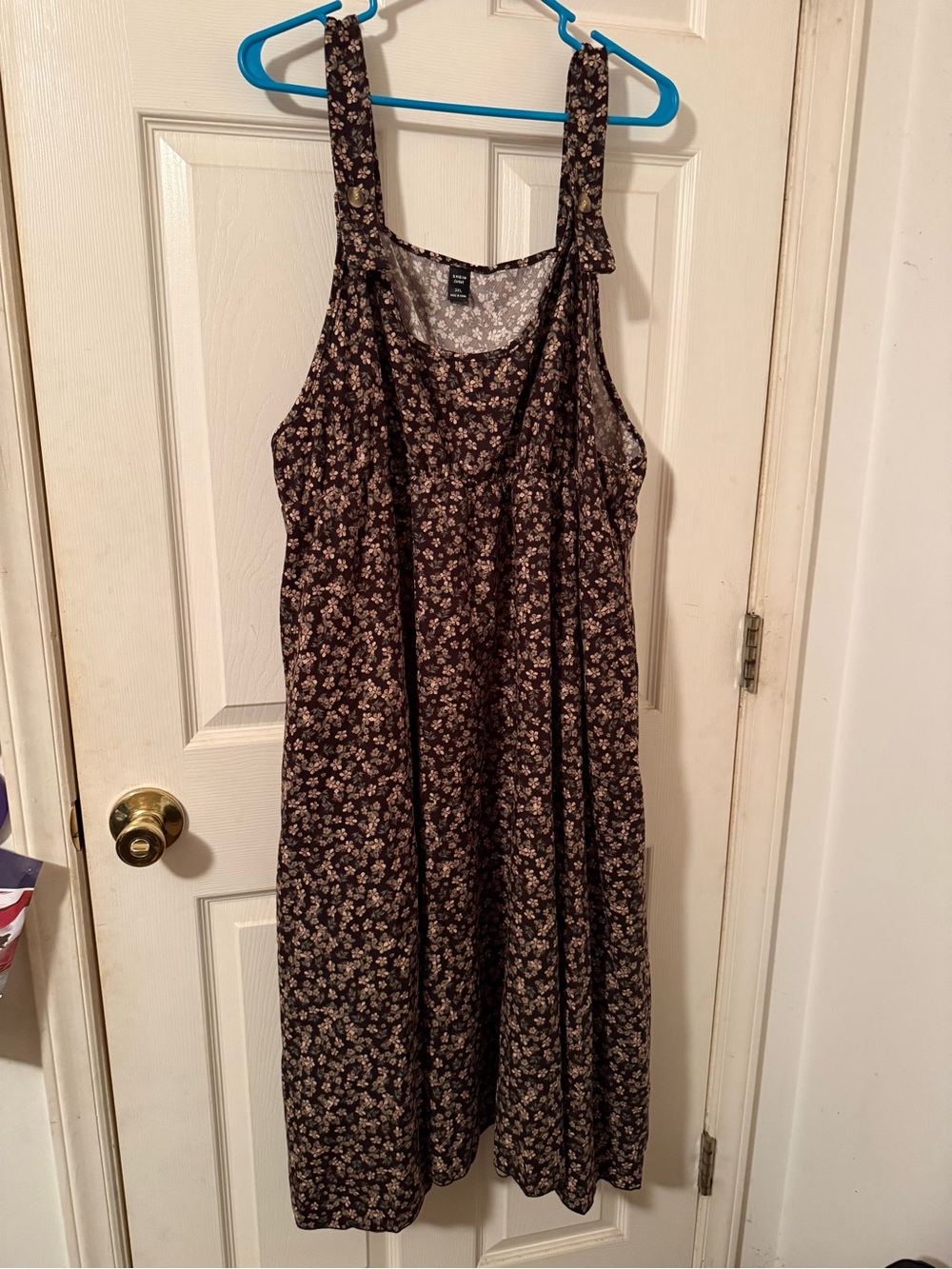 SHEIN Black Floral Maxi Sundress with Cream Print